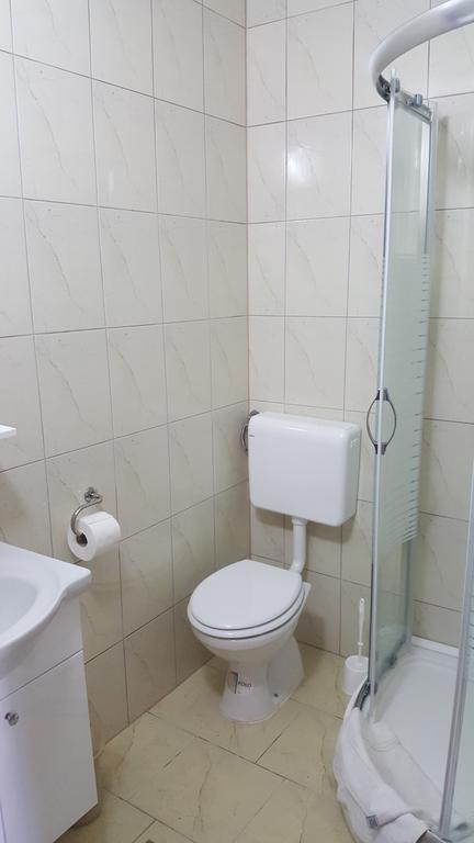 Hotel Gacka オトチャッツ エクステリア 写真